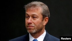 Russian billionaire Roman Abramovich (file photo)