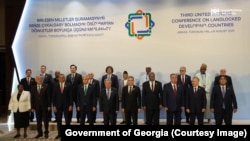 Участники Третьей конференции по развивающимся странам, не имеющим выхода к морю. Аваза, Туркменистан,5 агвгуста,2025 г. 