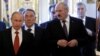 Владимир Путин - президент России, Александр Лукашенко - президент Беларуси (на переднем плане) и президент Казахстана - Нурсултан Назарбаев.  