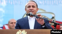 Премьер-министр Армении Овик Абрамян (архив)