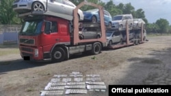 Абхазиядан мыйзамсыз ташылып келаткан автоунаа. Архив. 