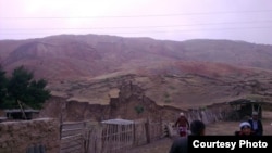 Село Алмалык в Ошской области. 