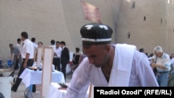 В Худжанде состоялся фестиваль плова