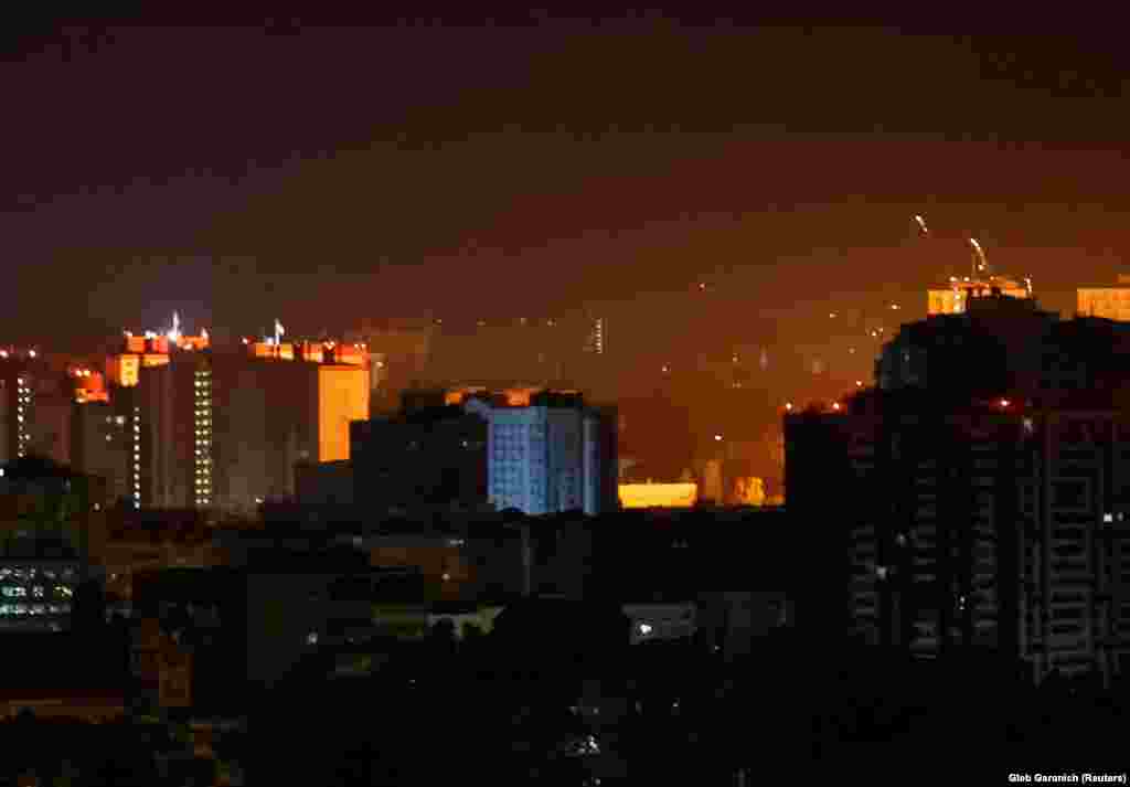 Вибухи у Києві під час російської атаки на місто