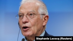 Бойові дії «ведуть до більших страждань цивільних. Це загострює конфлікт між державами і відповідними суспільствами, роблячи загоєння ран ще складнішим», заявив Жозеп Боррель