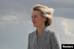 Урзуля фон дэр Ляен пасьля прыбыцьця ў Канаду на саміт «Вялікай сямёркі»