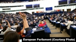 Європейський парламент ухвалив останню резолюцію щодо Грузії 9 липня. У документі засуджуються арешти опозиціонерів і звучить заклик до звільнення політичних в’язнів