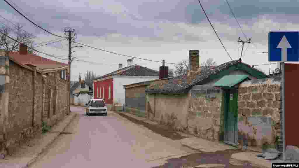 На вулиці Сімферопольській