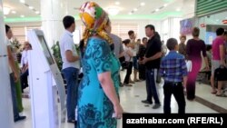 Авиакасса "Туркменских авиалиний" (архивное фото)  