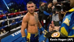 Українець Василь Ломаченко (на фото) неодноразово заявляв про бажання зустрітися з Майкі Ґарсією