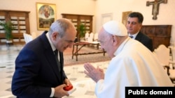 The Vatican - Armenian Prime Minister Nikol Pashinian meets with Pope Francis, November 18, 2024.