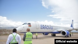 Беларус премьер-министринин учагы "Тамчы" эл аралык аэропортунда. Ысык-Көл. 19-август, 2021-жыл.
