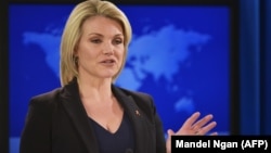 Речниця Держдепартаменту Гізер Науерт наголосила, що сьогодні українці продовжують помирати внаслідок спроб Росії «знищити ідентичність і західні прагнення народу України»