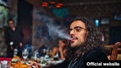 Рахман Неймарк-Коен таҳаллуси билан танилган Махмудов Россия шоу оламининг таниқли вакилларидан эди.