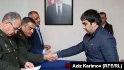 Əfv sərəncamının icrası. Foto arxiv