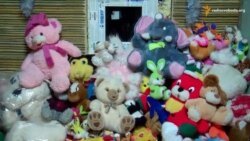 Волонтери Дніпропетровська вже готують подарунки від Миколая малозабезпеченим дітям і переселенцям