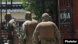 Armenia - National Security Service officers raid the headquarters of Electric Networks of Armenia in Yerevan, July 8, 2025.