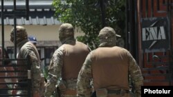 Armenia - National Security Service officers raid the headquarters of Electric Networks of Armenia (ENA), Yerevan, July 8, 2025.