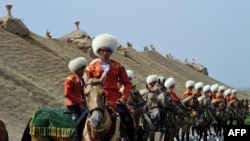 Atlylar. Türkmenistan (illýustrasiýa surat)