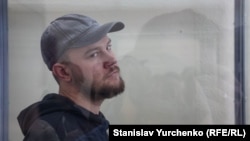 Сергій Гнезділов