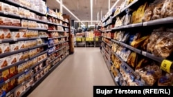 В уряді Косова пообіцяли найближчим часом оголосити про нові заходи у відповідь на «агресивну кампанію» Сербії проти Косова, але подробиць не навели