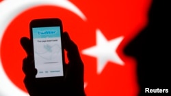 Түркияда Твиттерди колдонууга тыюу салынды 