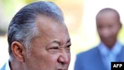 Kurmanbek Bakiýewiň sesleriň 76%-ni alyp prezident saýlanandygy tassyklandy.