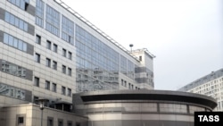 Будівля російської військової розвідки, відомої за радянською абревіатурою ГРУ (зараз організація має назву «Головне управління Генштабу Збройних сил РФ»)