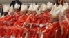 Кардинали на месі, яка відправляється з нагоди обрання нового папи, у базиліці Святого Петра у Ватикані, 7 травня 2025 року
