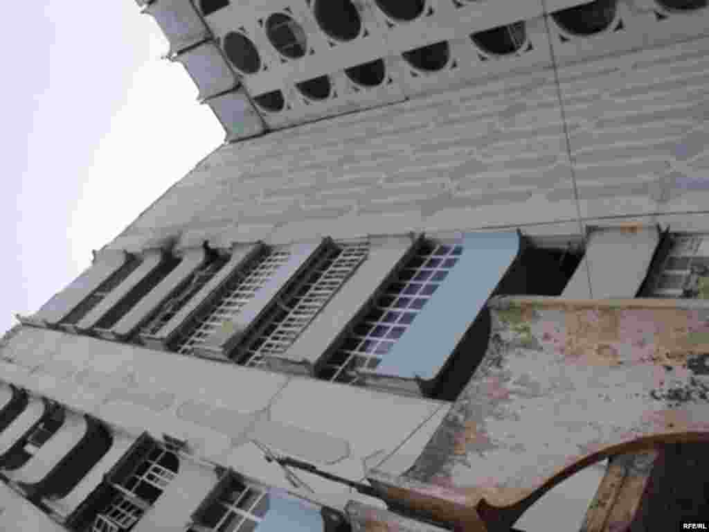 Бухориҳо дар ошёни баланд #30