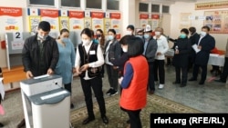 В день парламентских выборов 4 октября 2020 года.