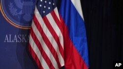 За розкладом, зустріч має розпочатися об 11-ій ранку за місцевим часом (о 22 годині за Києвом) на військовій базі «Елмендорф-Річардсон»