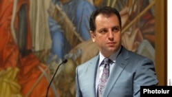 Глава администрации президента Армении Виген Саргсян 