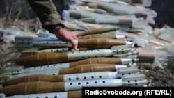 В центрі саперів – експозиція небезпечних знахідок на Донбасі 