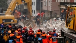 Стамбулдун Картал районунда көп кабаттуу имарат кулады