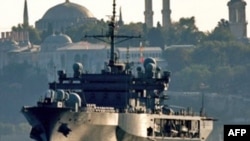 «Маунт Уитни» привез в Грузию 17 тонн гуманитарного груза