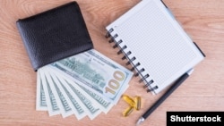 Arxiv fotosu: shutter stock-dan 