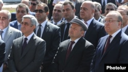 Armenia - President Serzh Sarkisian (L) attends the opening ceremony of a newly built hospital in Gyumri, 4Sept2012.