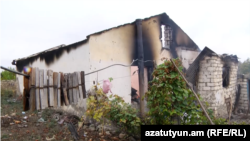 Հրետակոծության ենթարկված տուն Արցախում, 19-ը նոյեմբերի, 2020