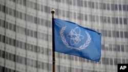 МАГАТЕ 12 червня ухвалила резолюцію, яка вперше з 2005 року офіційно оголосила Іран таким, що не виконує своїх зобов’язань щодо принципу нерозповсюдження ядерної зброї