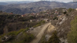 «Մենք մեզ չխաբենք». Աղանուսի գյուղապետը չի հավատում՝ որ գյուղը դուրս է գալու Ադրբեջանի վերահսկողությունից