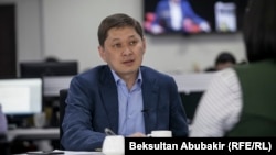 Сапар Исаков