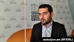 «Իմ քայլի» պատգամավոր Հրաչյա Հակոբյան, արխիվ