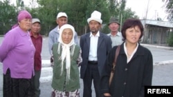 Балыкчы окуясы боюнча айыпталгандардын жакындары.