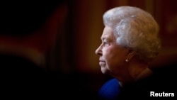 Британ ханышасы Елизавета II 