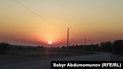 Кыргыз-өзбек чек арасы. Иллюстрациялык сүрөт.