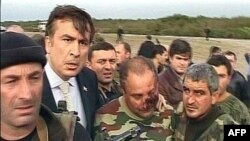 Впервые возможность требования вывести миротворцев из региона озвучена главой Грузии Михаилом Саакашвили