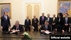 Հայաստանի և Եվրասիական տնտեսական հանձնաժողովի միջև փոխգործակցության խորացման հուշագրի ստորագրման արարողությունը: