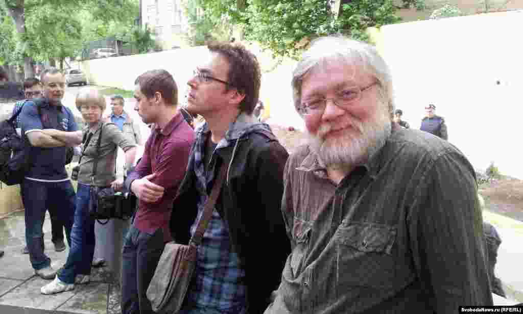 Поэт Владимир Губайловский 