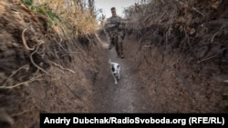 Українській військовий на передовій поблизу села Богданівка, 26 вересня 2019 року